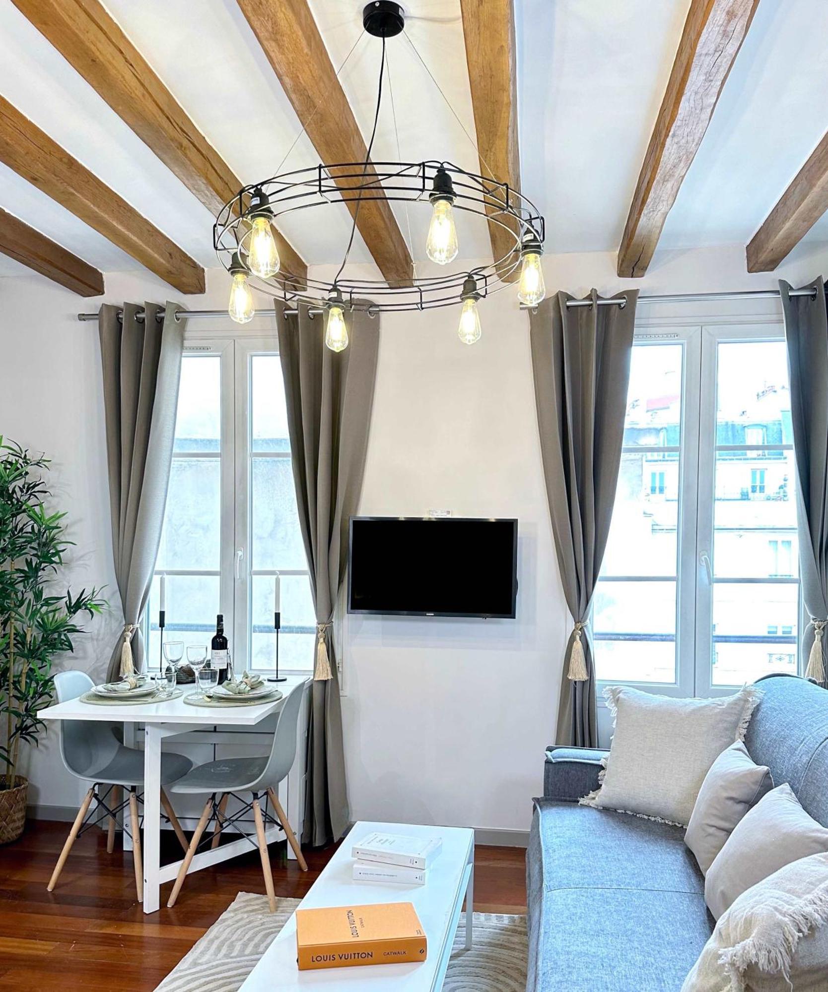 Appartement Eiffel Tower Gem Stylish & Unique Paris